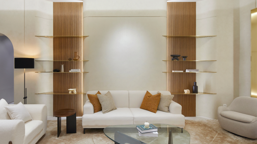 16F Premium Lounge Лобби 1